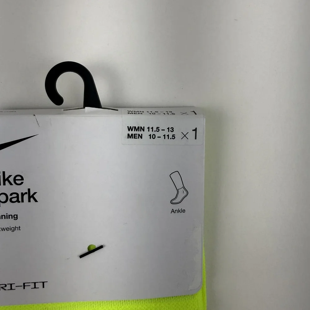 New Womens Nike Spark Lightweight Yellow Running Ankle Socks Size 11.5-13